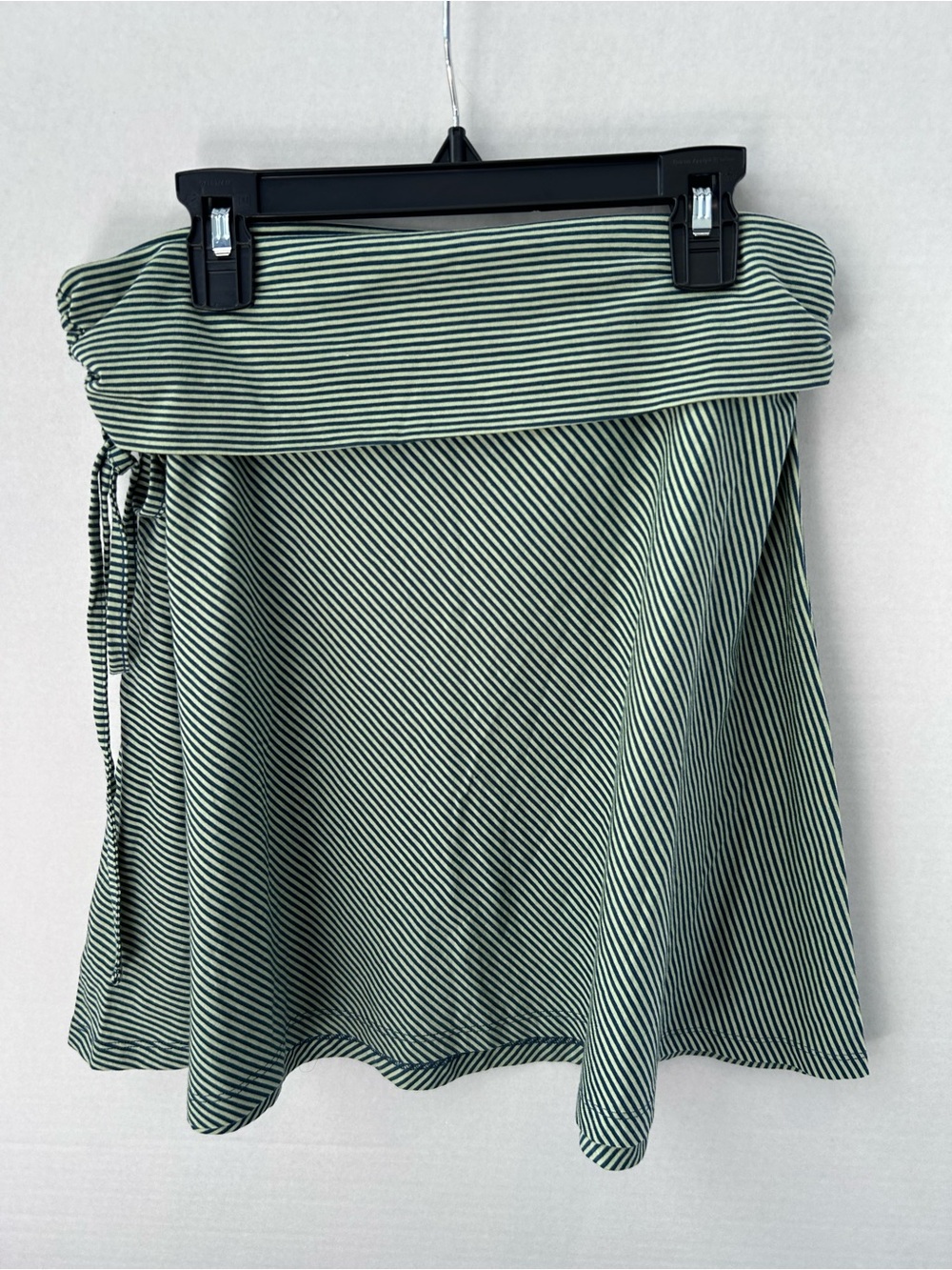 Patagonia Lithia Convertible Skirt/Halter Top, W Med Green/Navy Stripe Like New
